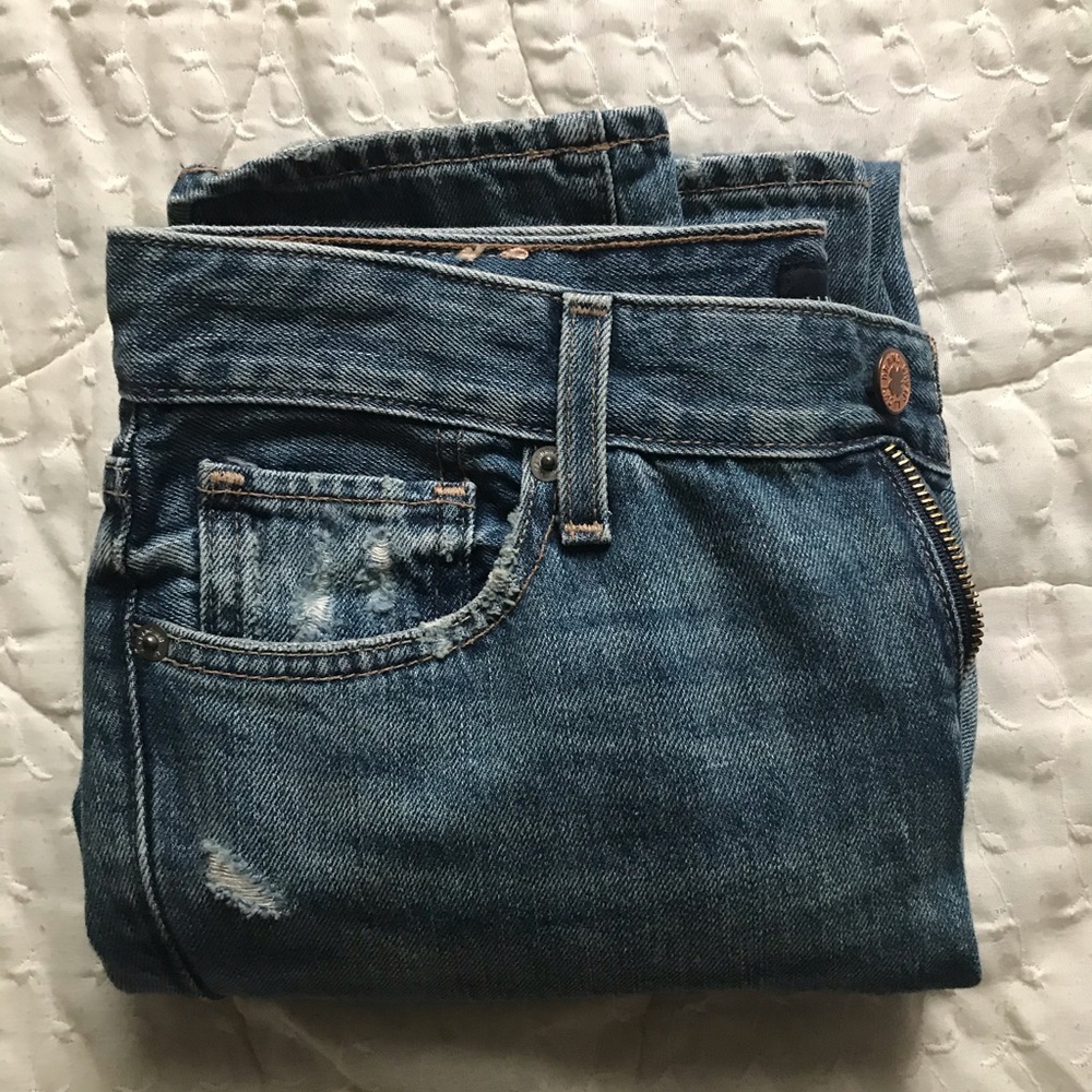 Lucky Brand boyfriend jeans